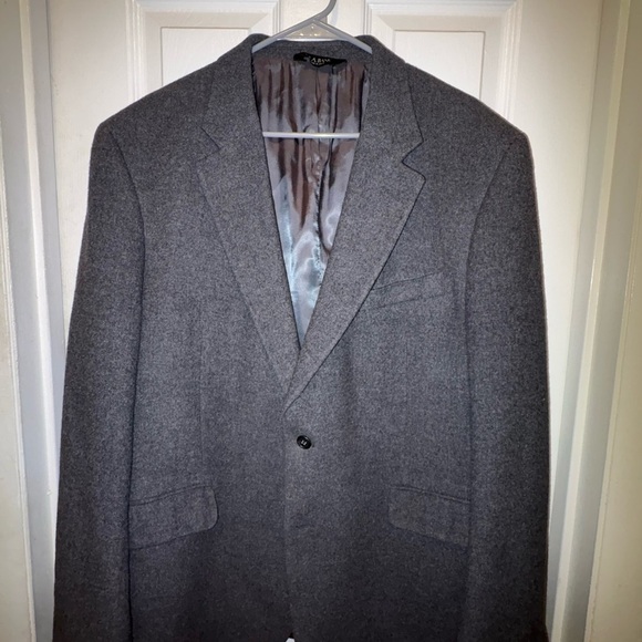 Jos. A. Bank 100% Camel Hair Sport Coat Blazer - Men's Size 46R - Picture 2 of 6